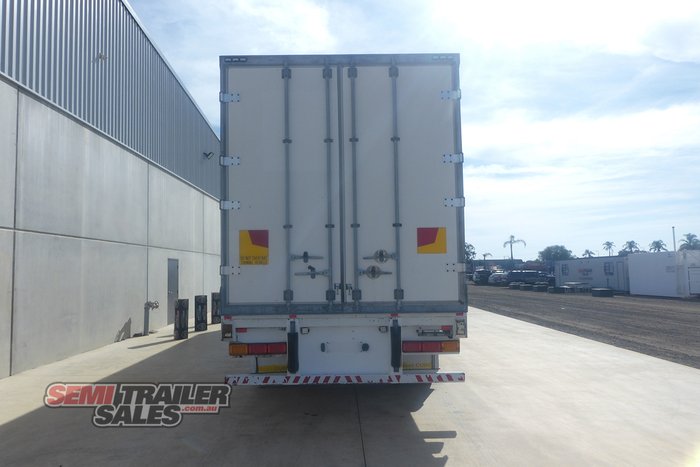 2010 Maxicube 24 Pallet Refrigerated Pantech