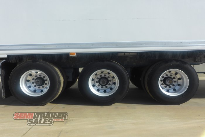 2010 Maxicube 24 Pallet Refrigerated Pantech
