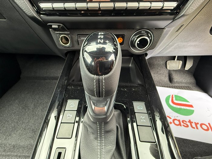 2025 Isuzu D-MAX LS-U