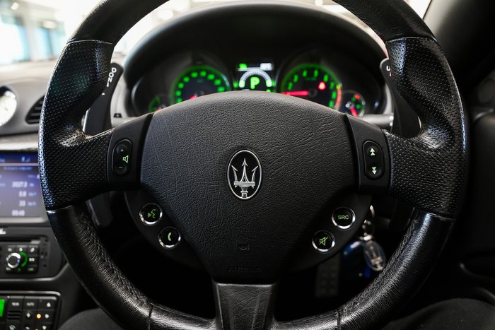 2013 Maserati GranCabrio M145 MY13 WHTE