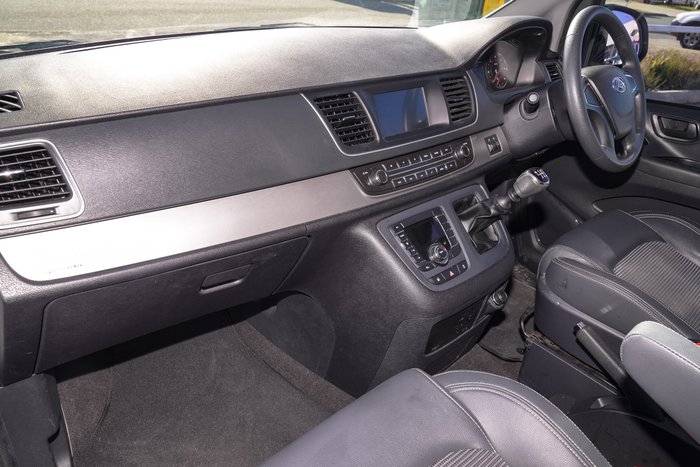 2021 LDV G10