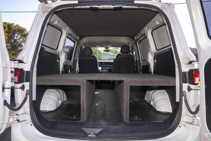 2021 LDV G10