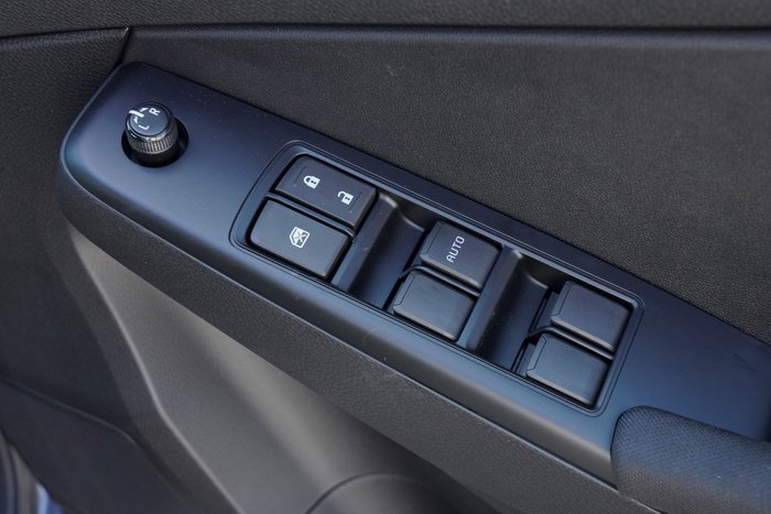 2025 Isuzu D-MAX X-RIDER