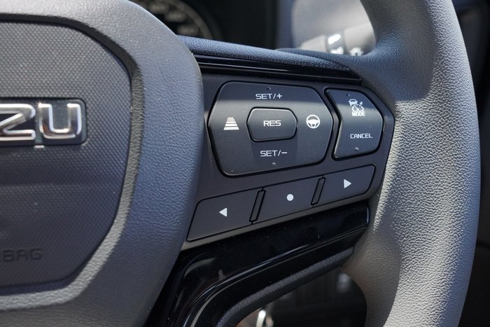 2025 Isuzu D-MAX X-RIDER