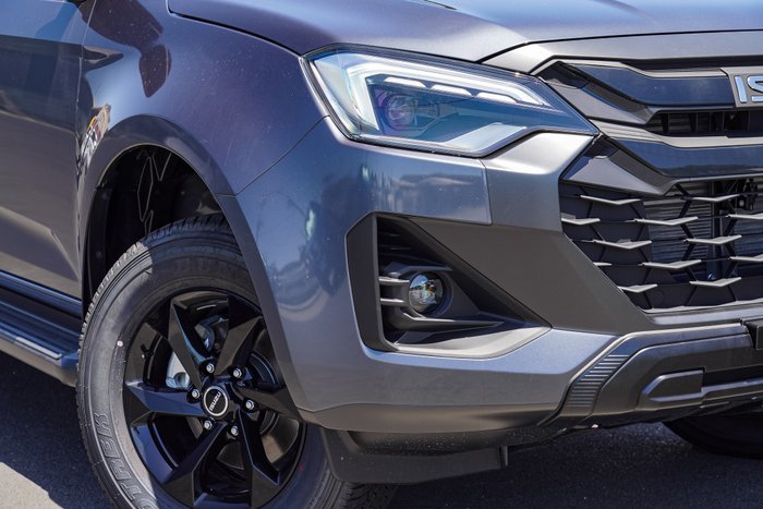 2025 Isuzu D-MAX X-RIDER