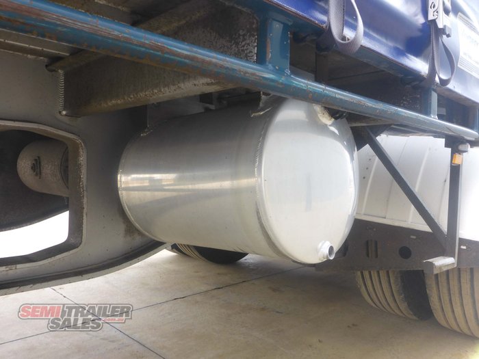 2009 Vawdrey 34 Pallet Dropdeck Curtainsider B Double Set