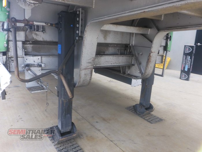 2009 Vawdrey 34 Pallet Dropdeck Curtainsider B Double Set