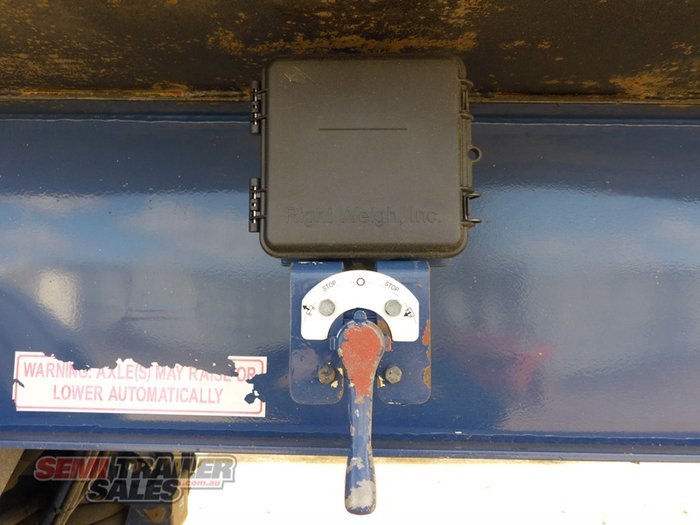 2009 Vawdrey Compactor Trailer