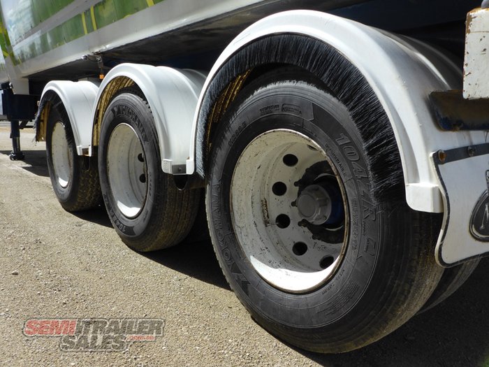 2009 Vawdrey Compactor Trailer
