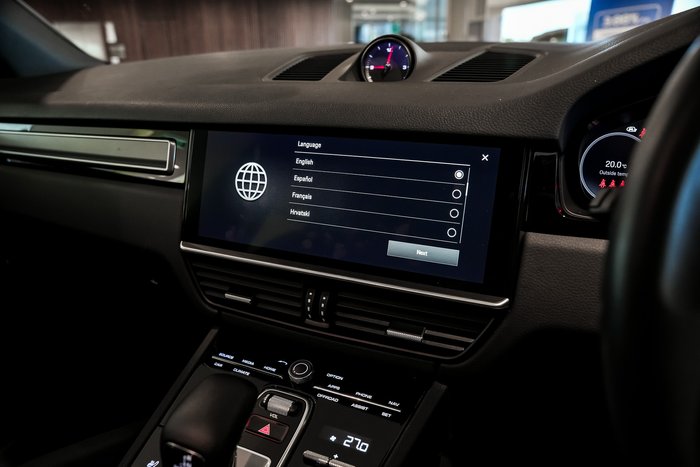 2022 Porsche Cayenne Platinum Edition