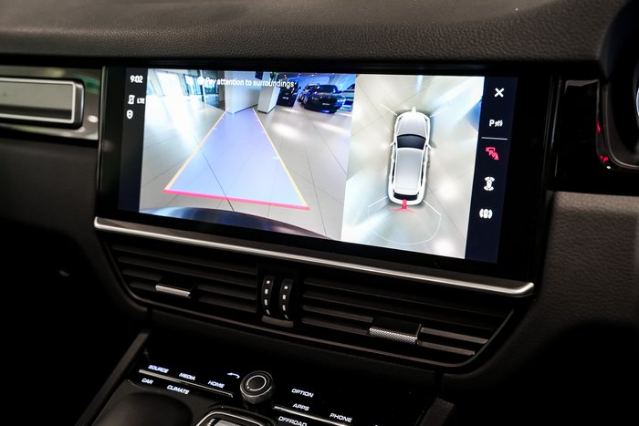 2022 Porsche Cayenne Platinum Edition