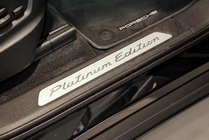2022 Porsche Cayenne Platinum Edition