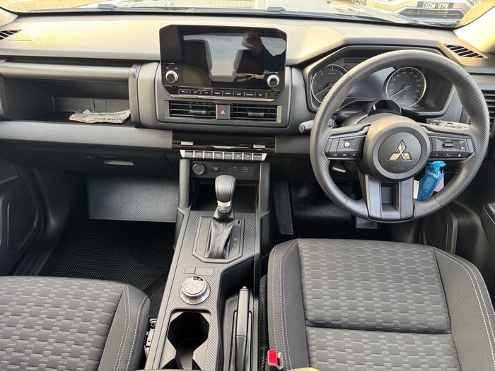 2026 MITSUBISHI Triton GLX+