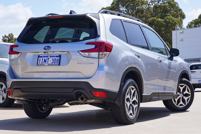 2025 Subaru Forester 2.5i-L