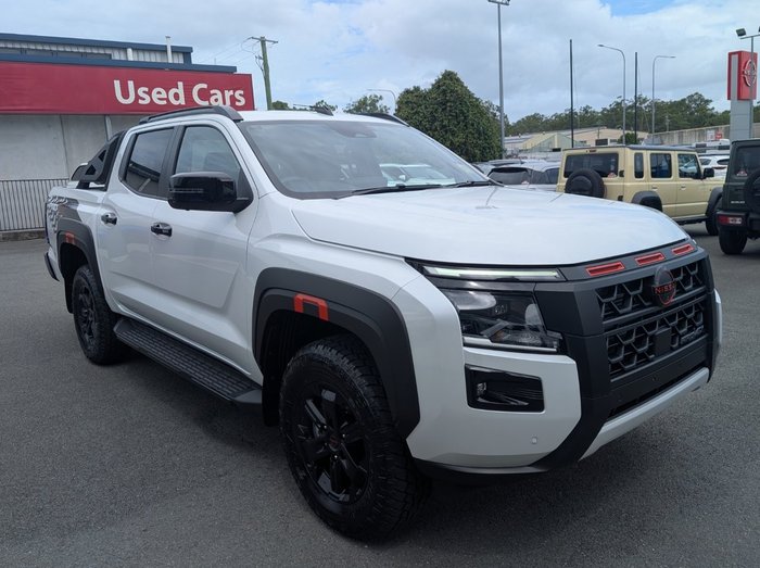 2025 NISSAN NAVARA PRO-4X