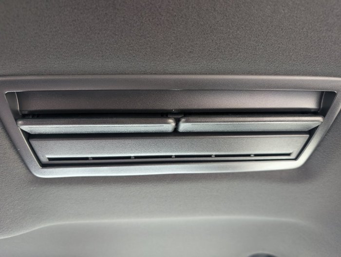 2025 NISSAN NAVARA PRO-4X