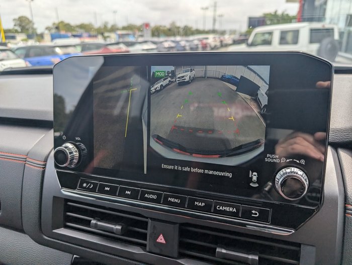 2025 NISSAN NAVARA PRO-4X