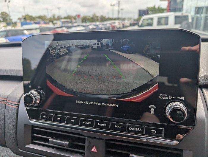 2025 NISSAN NAVARA PRO-4X