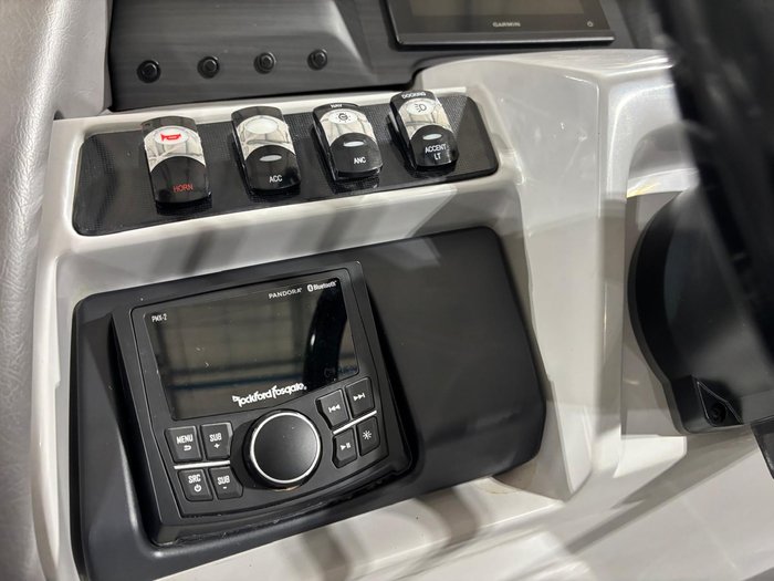 2023 BEN 24LX METALLIC SILVER