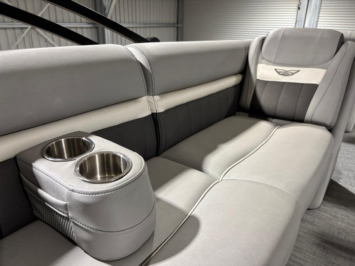 2023 BEN 24LX METALLIC SILVER