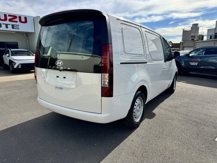 2026 HYUNDAI STARIA