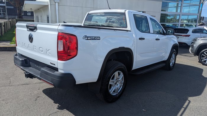 2025 VOLKSWAGEN AMAROK CORE