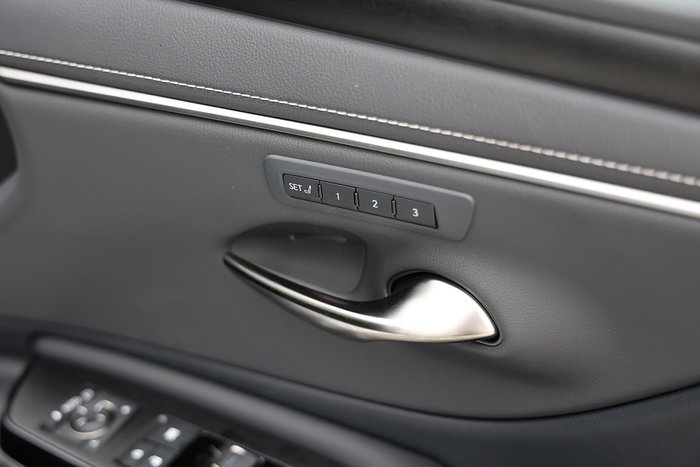 2025 Lexus ES300h ES300h Luxury 2.5L Hybrid Auto CVT Sedan 2E62810 002