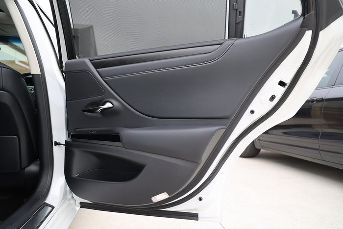 2025 Lexus ES300h ES300h Luxury 2.5L Hybrid Auto CVT Sedan 2E62810 002