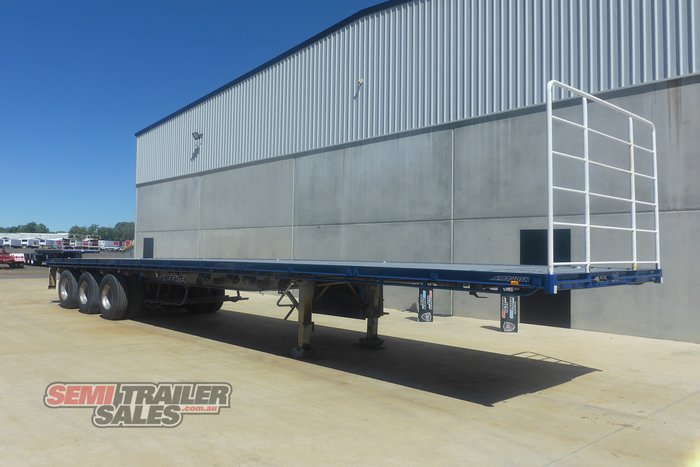 2013 Maxitrans 45FT 22 Pallet Flat Top- Road Train Rated - RENTAL