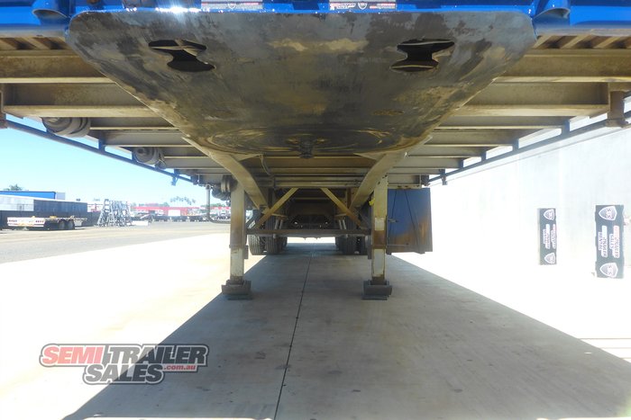 2013 Maxitrans 45FT 22 Pallet Flat Top- Road Train Rated - RENTAL