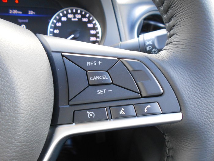 2025 Nissan Navara ST-X