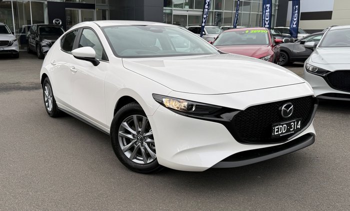 2026 MAZDA MAZDA 3