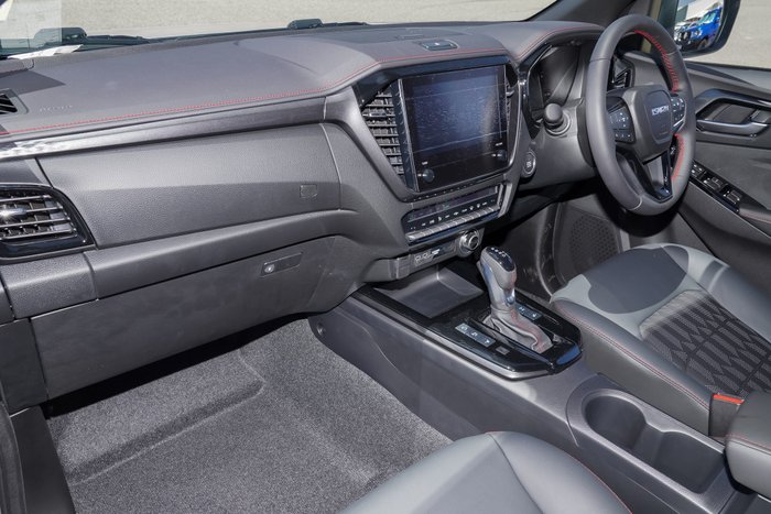 2025 Isuzu D-MAX X-TERRAIN