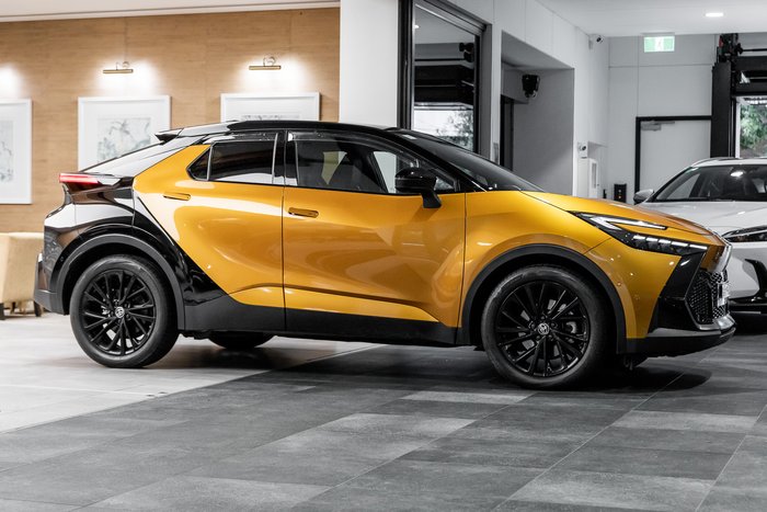 2024 Toyota C-HR Hybrid GR-S 2.0L Auto CVT Wagon