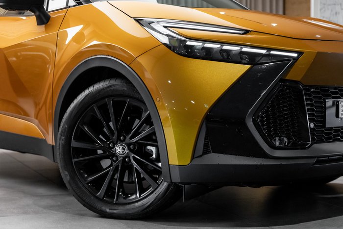 2024 Toyota C-HR Hybrid GR-S 2.0L Auto CVT Wagon