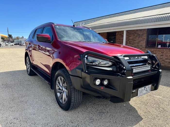 2022 ISUZU MU-X