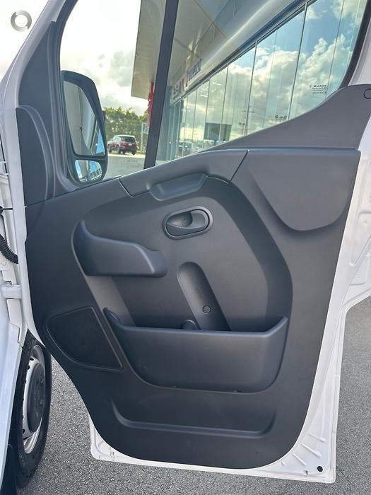 2024 Renault Master Pro 110kW