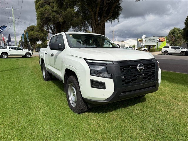 2026 NISSAN NAVARA