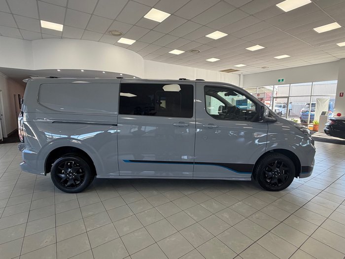 2025 Ford Transit Custom Sport LWB