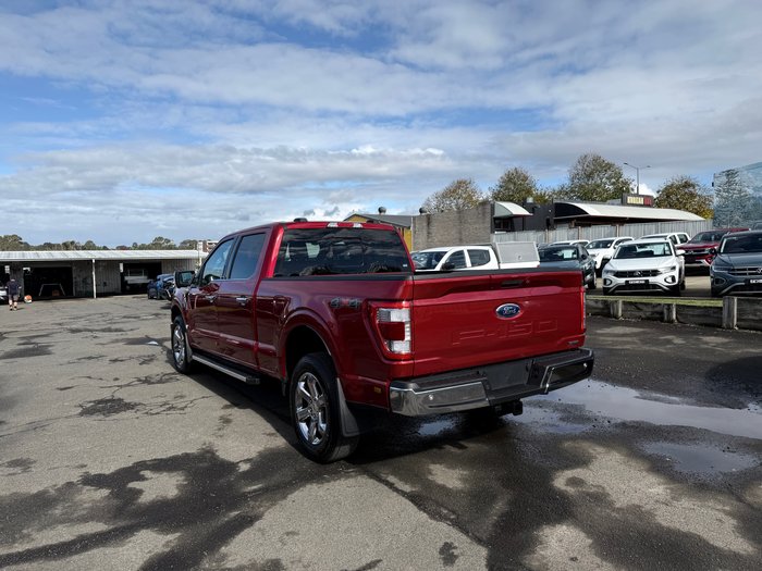2023 FORD F150 F-150 2023.00 DOUBLE CAB (CREW CAB) LARIAT SERIES 3.5L V6 10 SPD LWB LUCID RED TC/RED CARPET TC