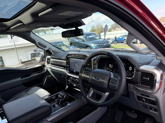 2023 FORD F150 F-150 2023.00 DOUBLE CAB (CREW CAB) LARIAT SERIES 3.5L V6 10 SPD LWB LUCID RED TC/RED CARPET TC