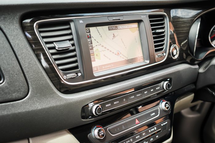 2019 KIA CARNIVAL PLATINUM