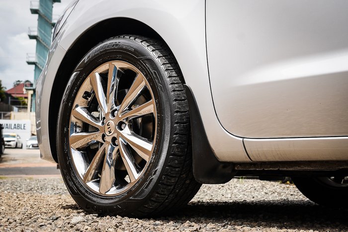 2019 KIA CARNIVAL PLATINUM