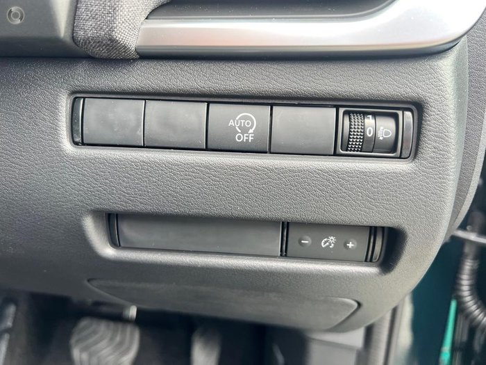 2025 Nissan QASHQAI ST-L