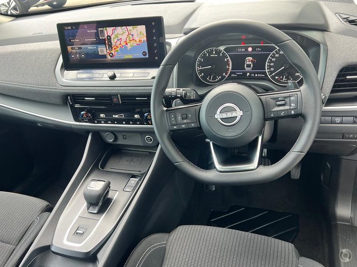 2025 Nissan QASHQAI ST-L