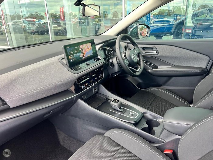 2025 Nissan QASHQAI ST-L