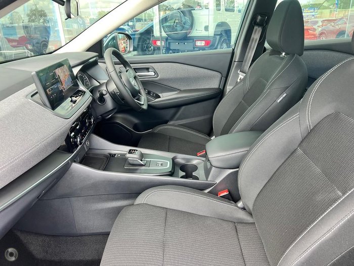2025 Nissan QASHQAI ST-L