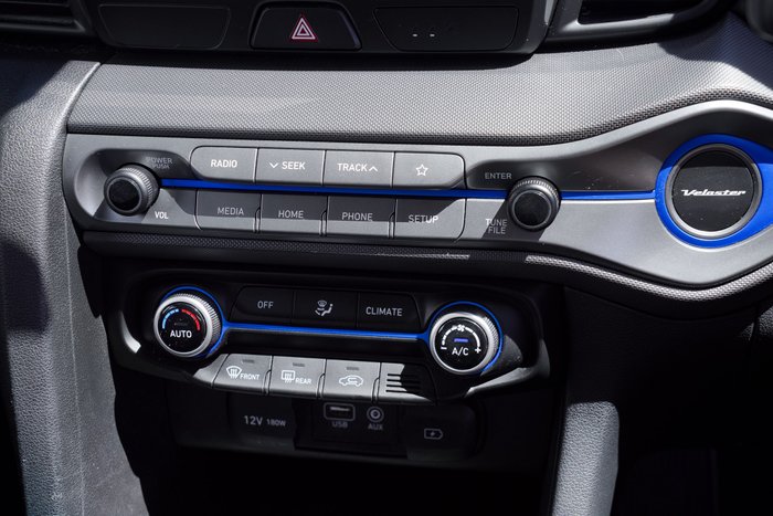 2019 Hyundai Veloster