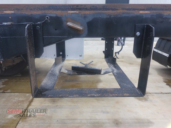 2009 WESE Skip Bin Dog Trailer