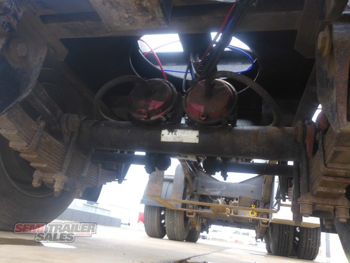 2009 WESE Skip Bin Dog Trailer